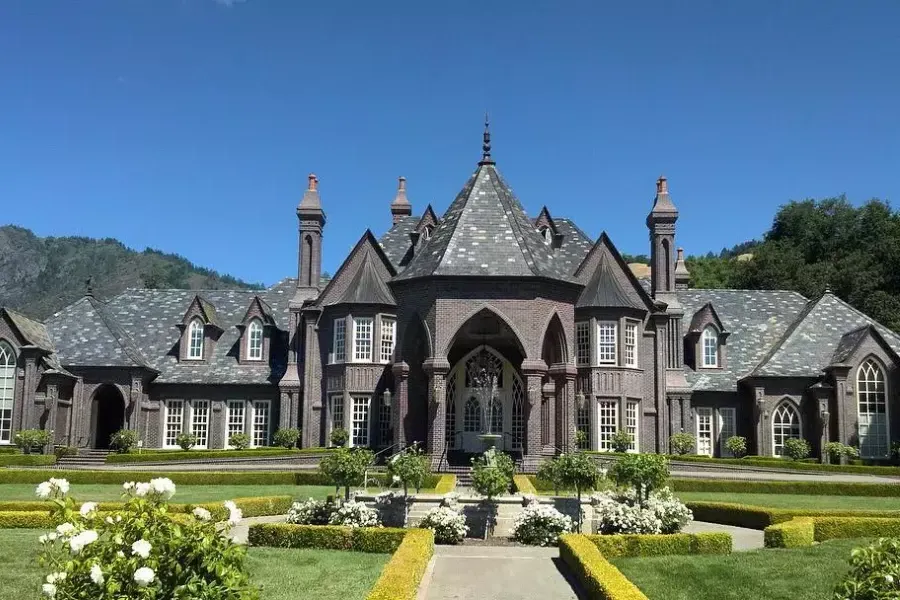 Ledson Winery's tasting room looks like a European castle.